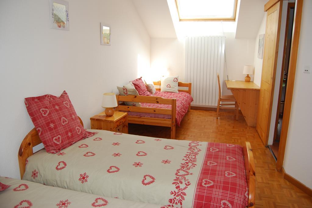 Chambre D'Hotes Kieffer Le Grand Bienfaisy Remiremont Ruang foto