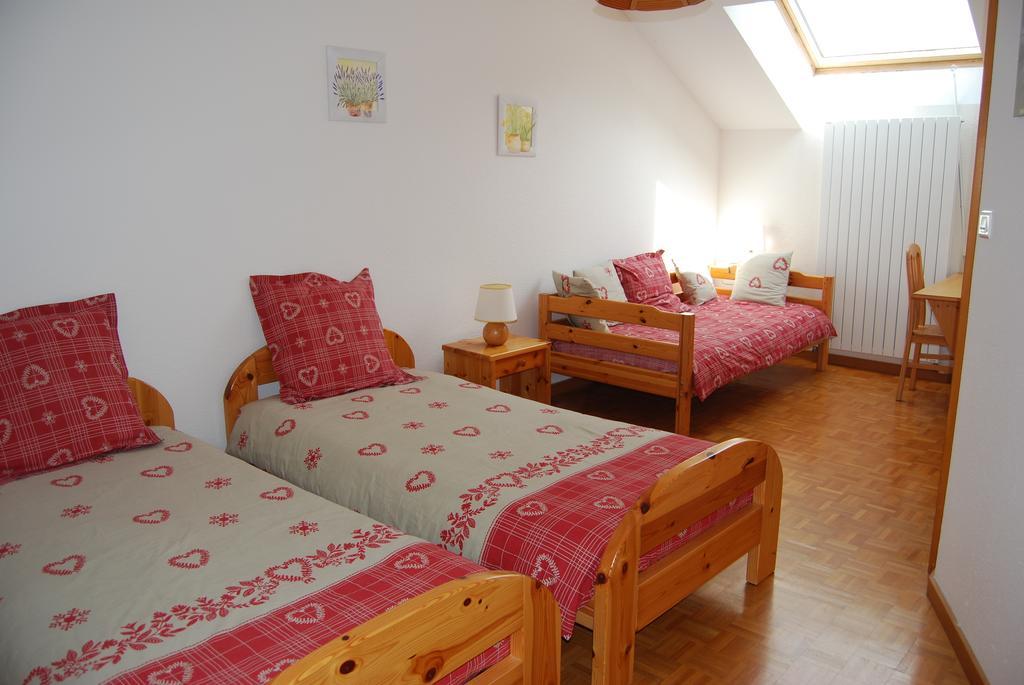 Chambre D'Hotes Kieffer Le Grand Bienfaisy Remiremont Ruang foto
